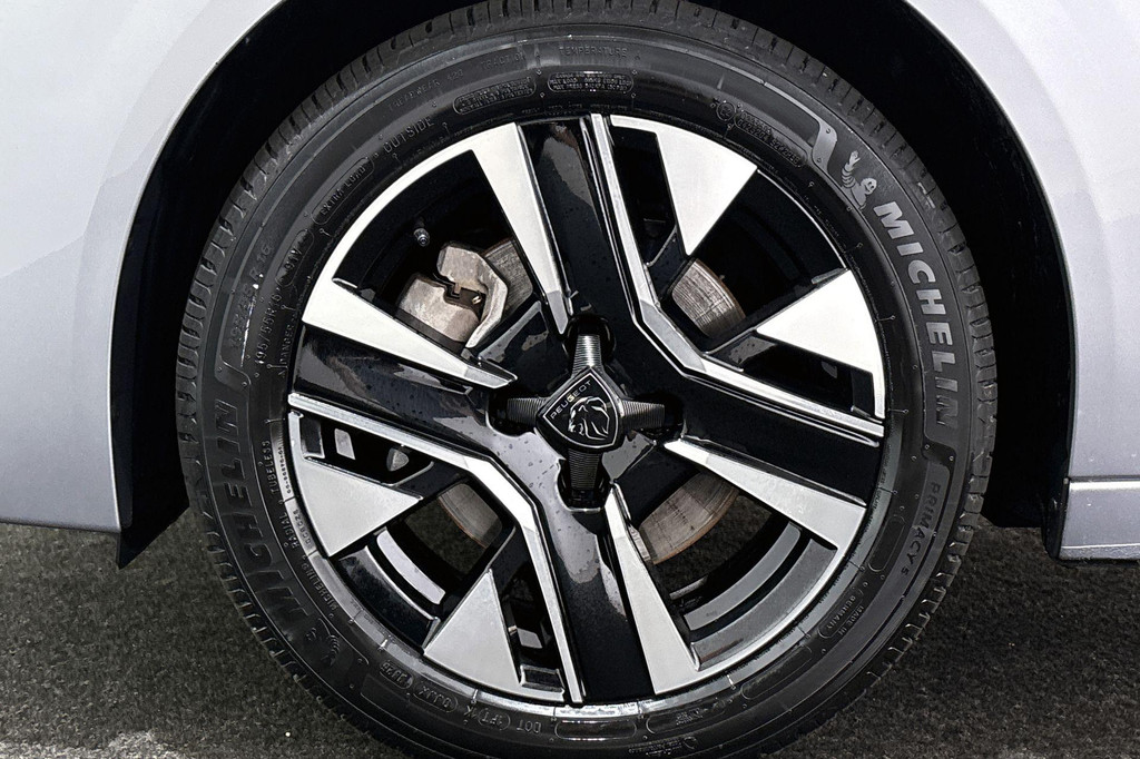 Peugeot 208 (GPL64B) met abonnement
