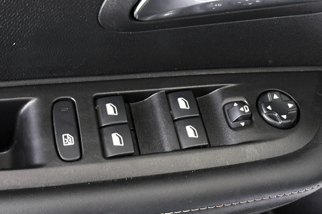 Peugeot 208 (GPL64B) met abonnement
