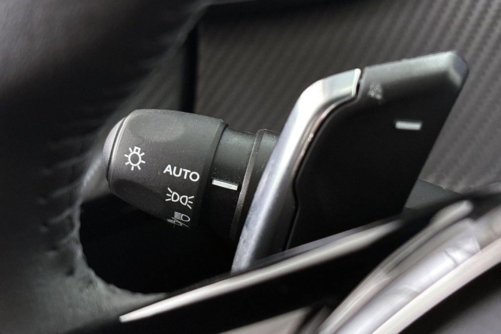 Peugeot 208 (GPL64B) met abonnement