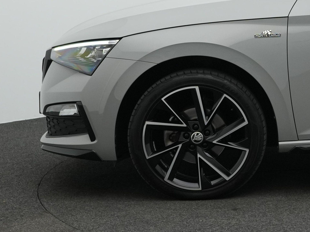 ŠKODA Scala (JPS91N) met abonnement