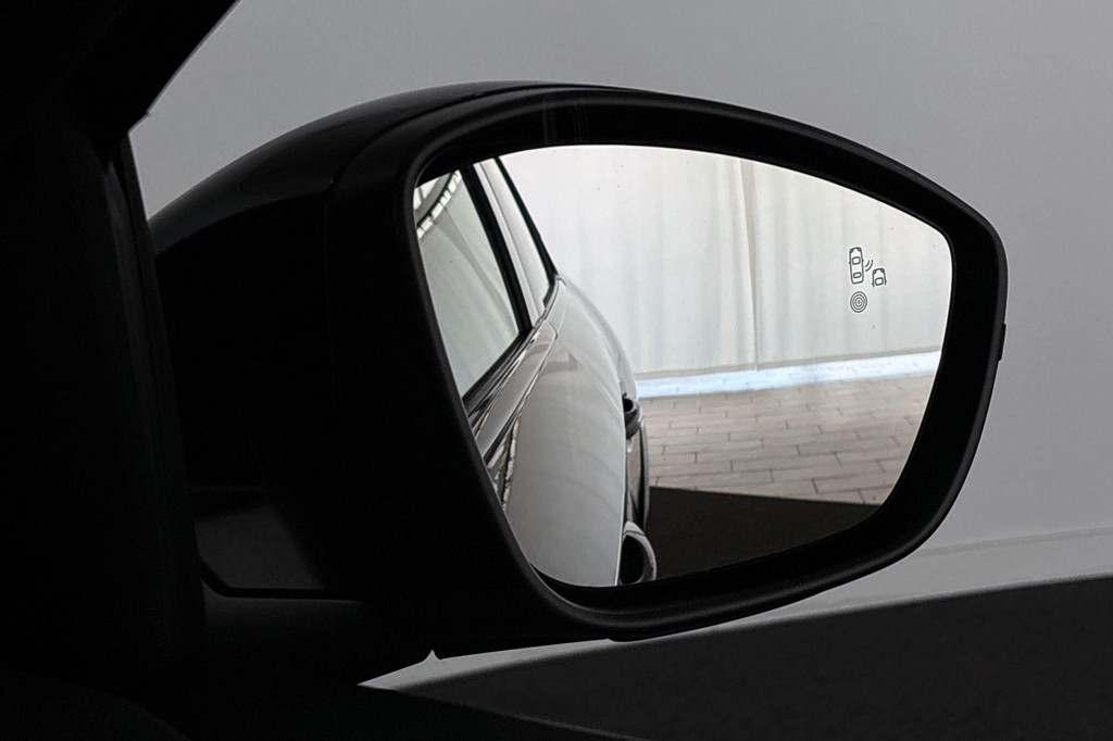 Peugeot 208 (P990NR) met abonnement