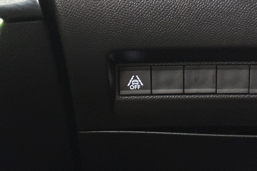 Peugeot 208 (P990NR) met abonnement