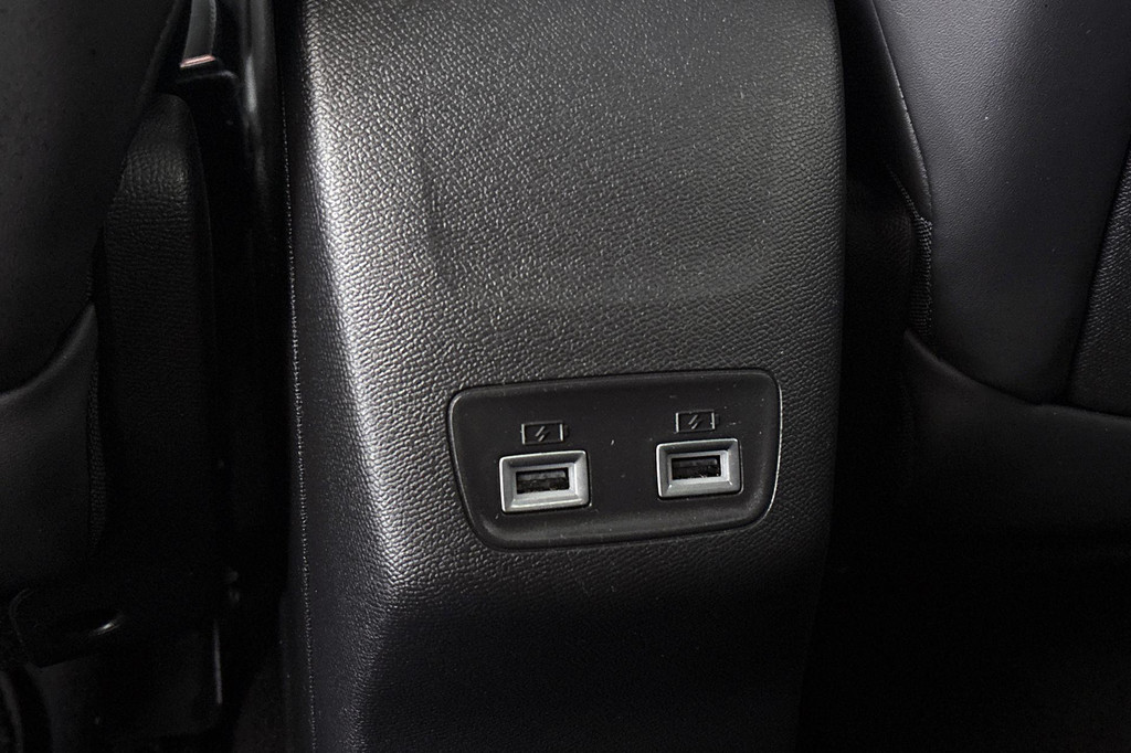 Peugeot 208 (P990NR) met abonnement