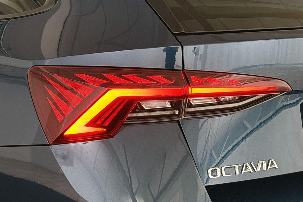 ŠKODA Octavia (KVD35R) met abonnement