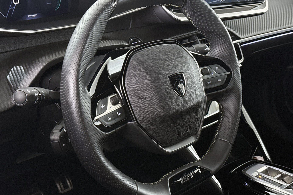 Peugeot 2008 (JVZ02R) met abonnement