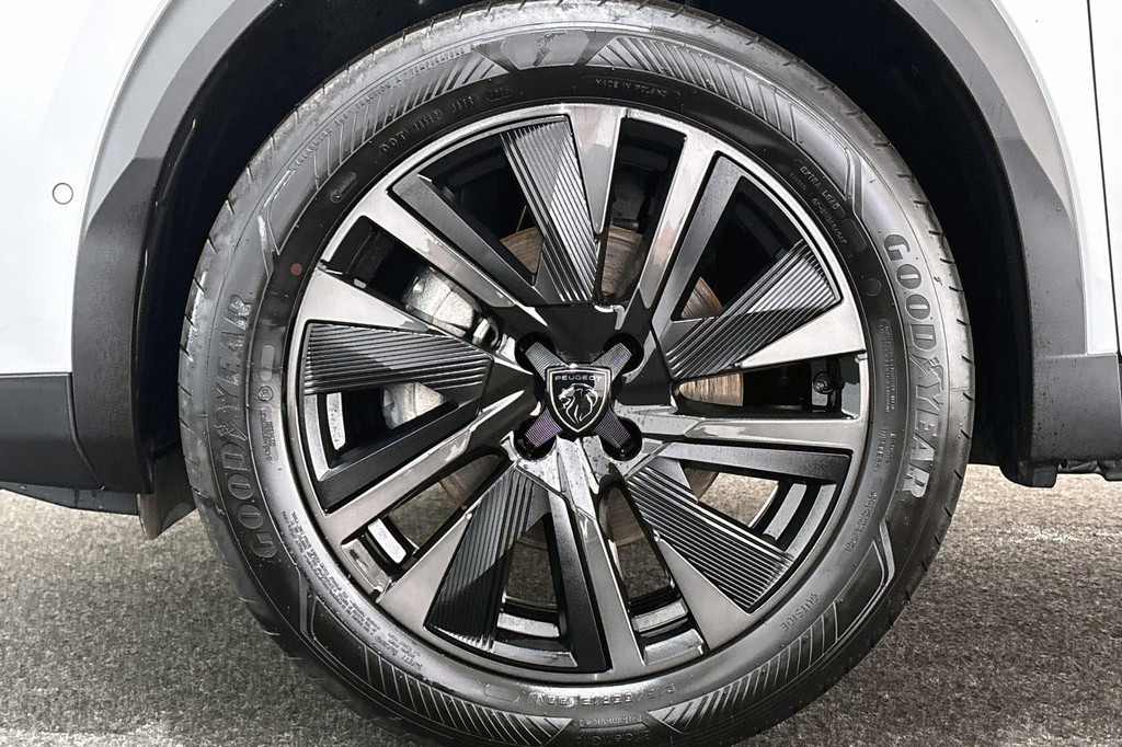 Peugeot 2008 (JVZ02R) met abonnement
