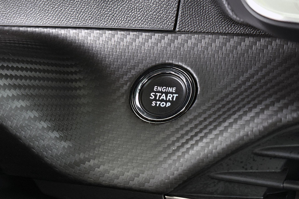 Peugeot 2008 (JVZ02R) met abonnement