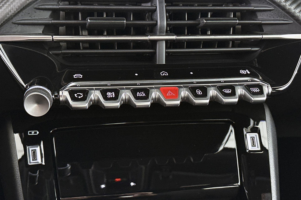Peugeot 2008 (JVZ02R) met abonnement