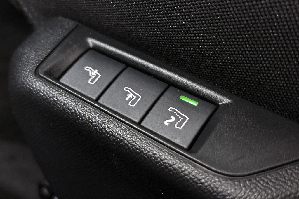Peugeot 2008 (X543XD) met abonnement