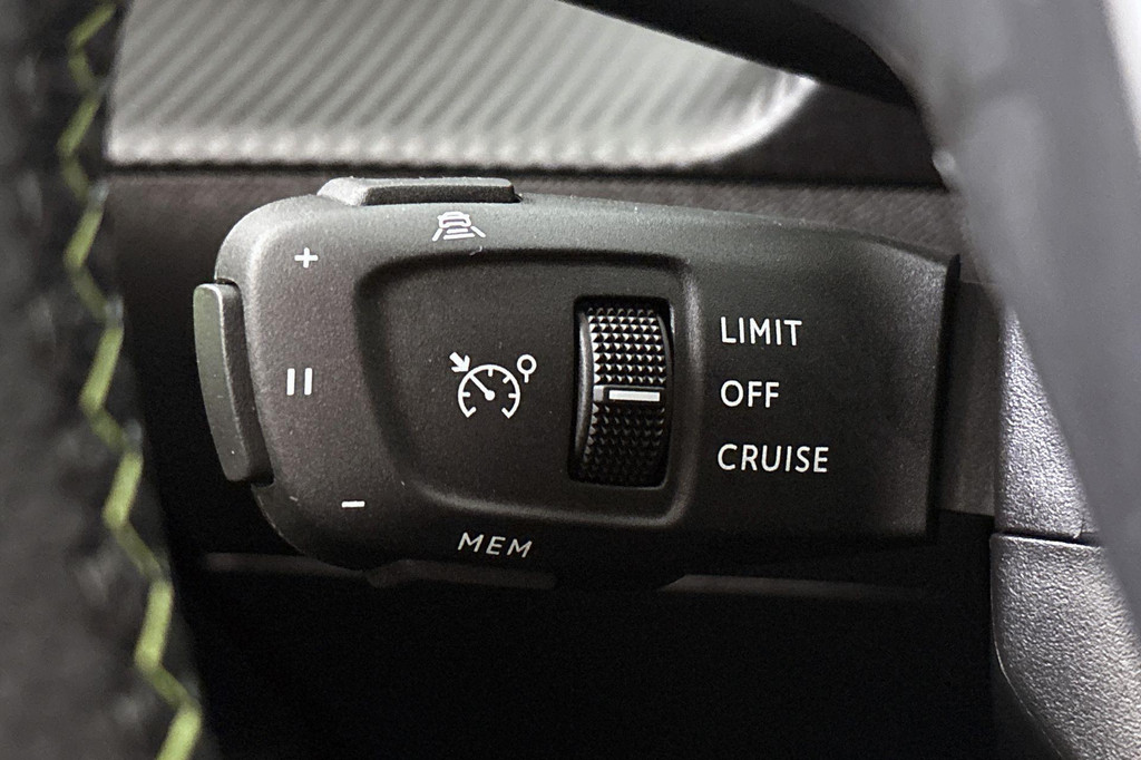 Peugeot 2008 (X543XD) met abonnement