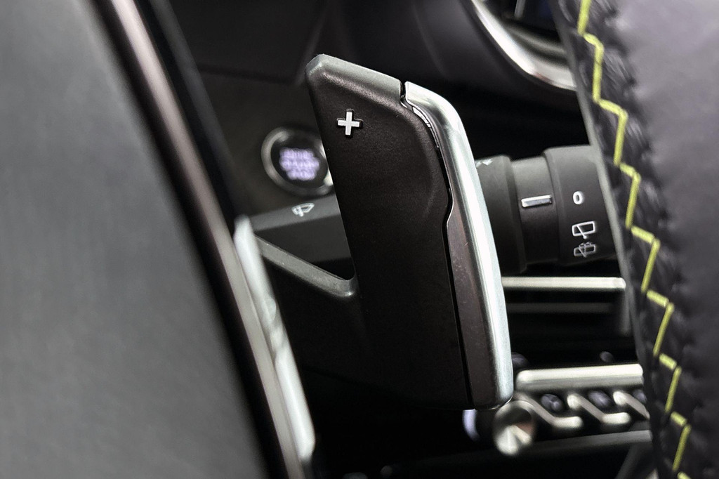 Peugeot 2008 (X543XD) met abonnement
