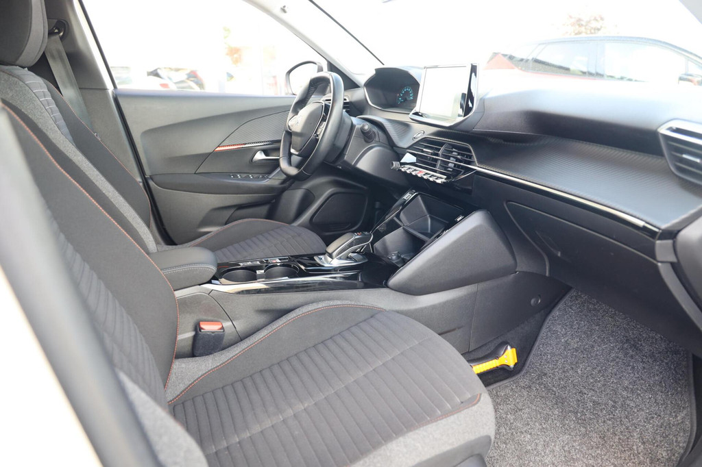 Peugeot e-2008 (K423TZ) met abonnement