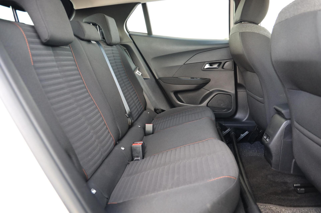 Peugeot e-2008 (K423TZ) met abonnement