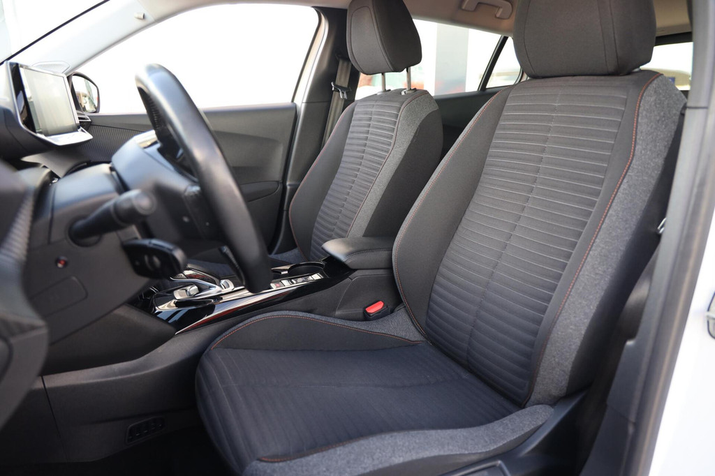 Peugeot e-2008 (K423TZ) met abonnement