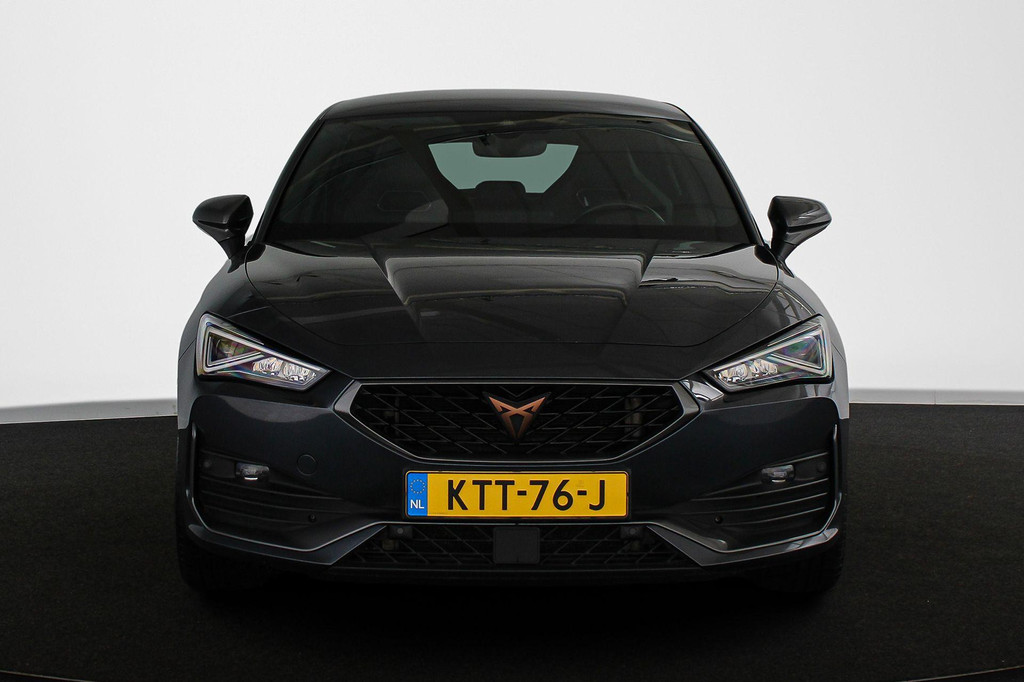 CUPRA Leon Sportstourer (KTT76J) met abonnement