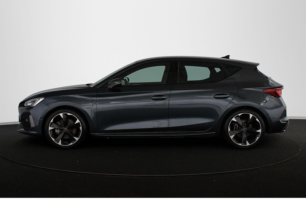 CUPRA Leon Sportstourer (KTT76J) met abonnement
