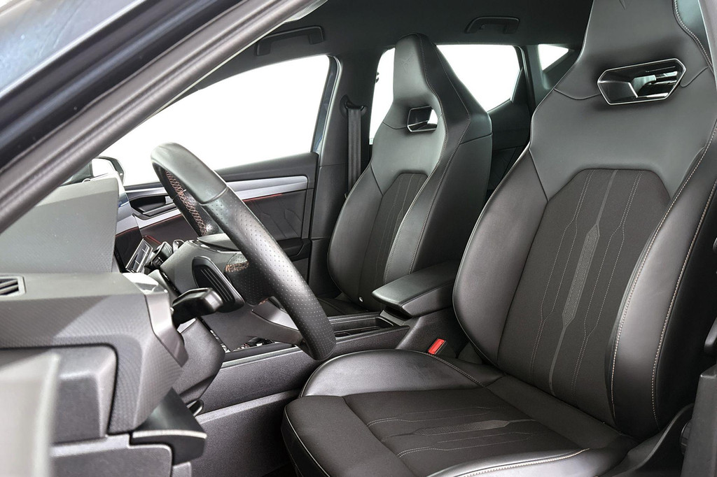 CUPRA Leon Sportstourer (KTT76J) met abonnement