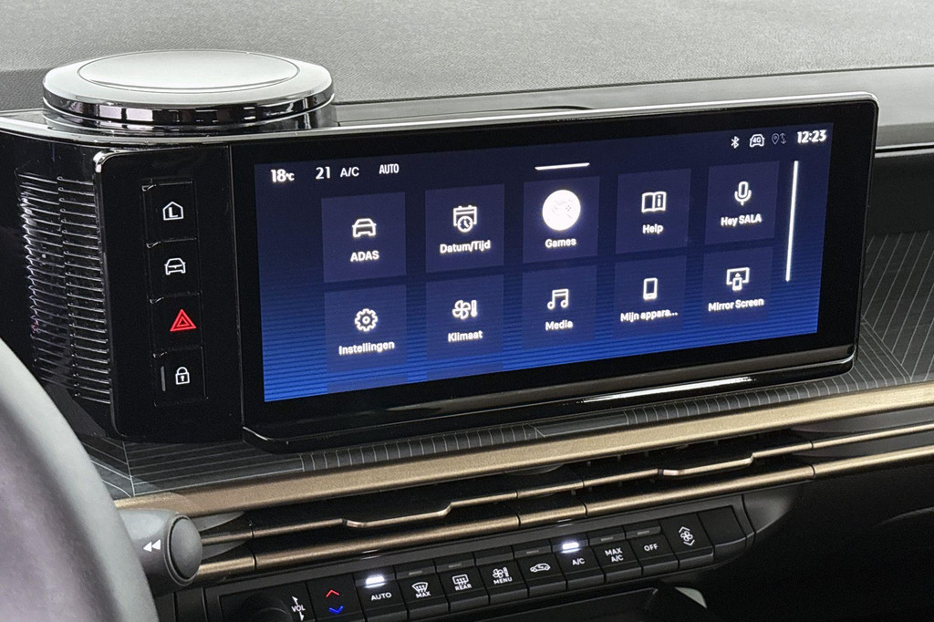 Lancia Ypsilon (HXF15L) met abonnement