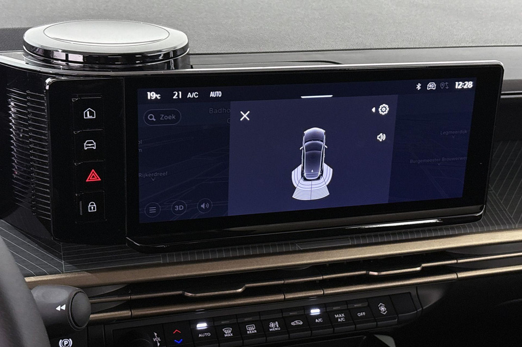 Lancia Ypsilon (HXF15L) met abonnement