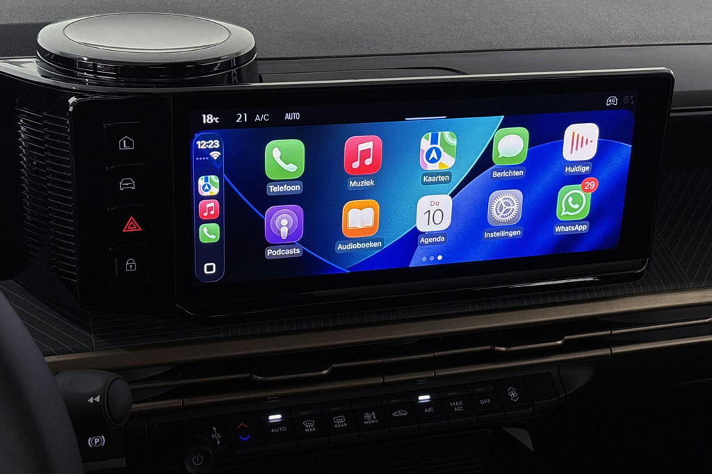 Lancia Ypsilon (HXF15L) met abonnement