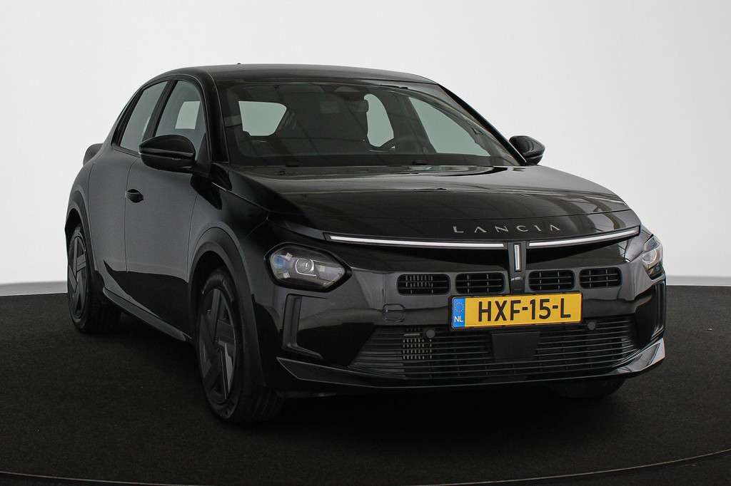 Lancia Ypsilon (HXF15L) met abonnement