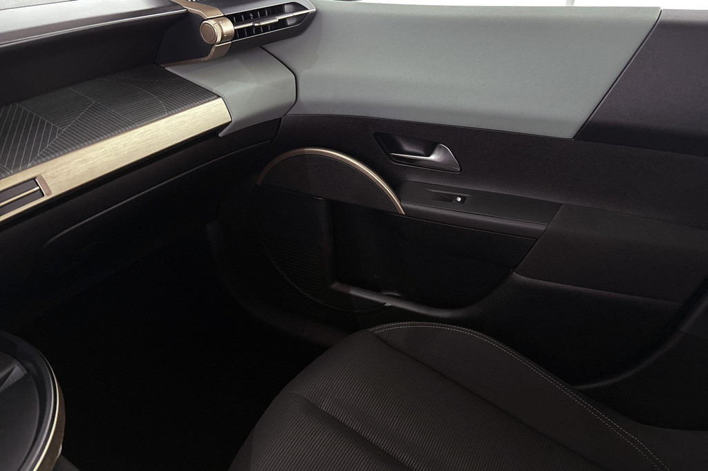 Lancia Ypsilon (HXF15L) met abonnement