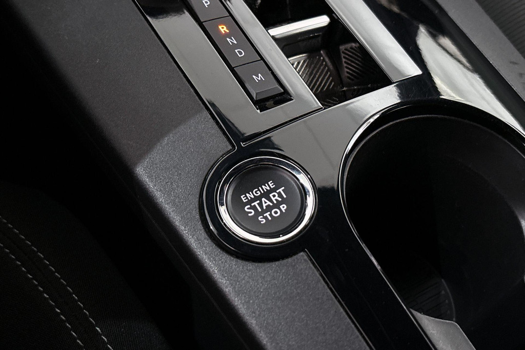 Lancia Ypsilon (HXF15L) met abonnement