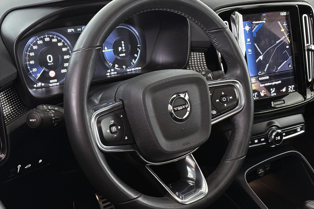 Volvo XC40 (KPJ13R) met abonnement