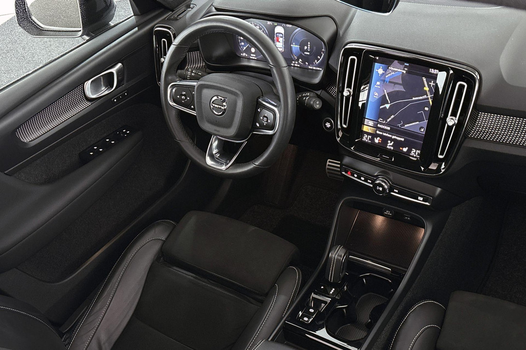 Volvo XC40 (KPJ13R) met abonnement