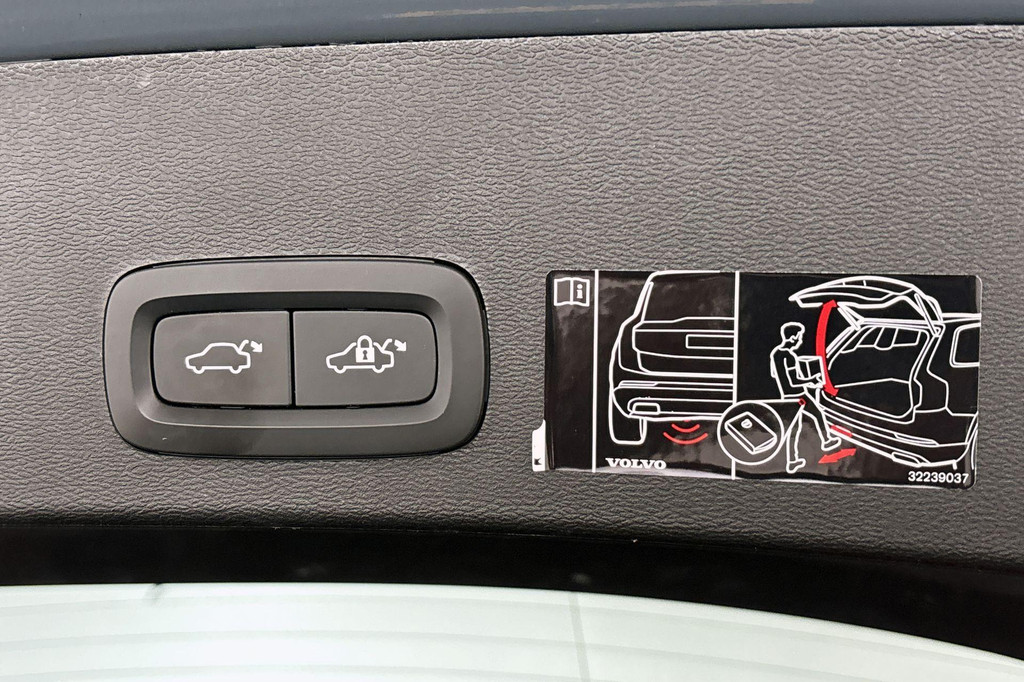 Volvo XC40 (KPJ13R) met abonnement