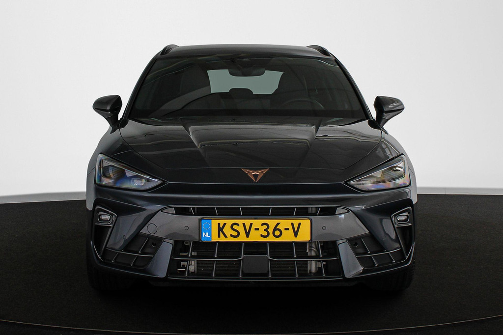 CUPRA Leon Sportstourer (KSV36V) met abonnement