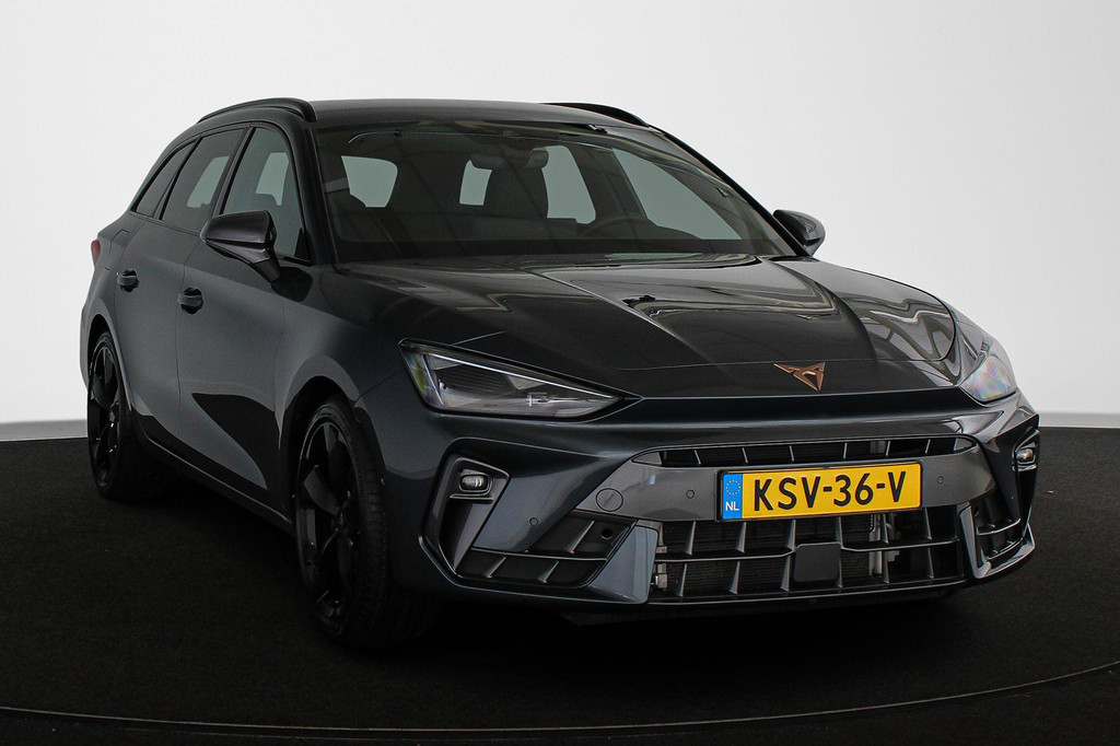 CUPRA Leon Sportstourer (KSV36V) met abonnement