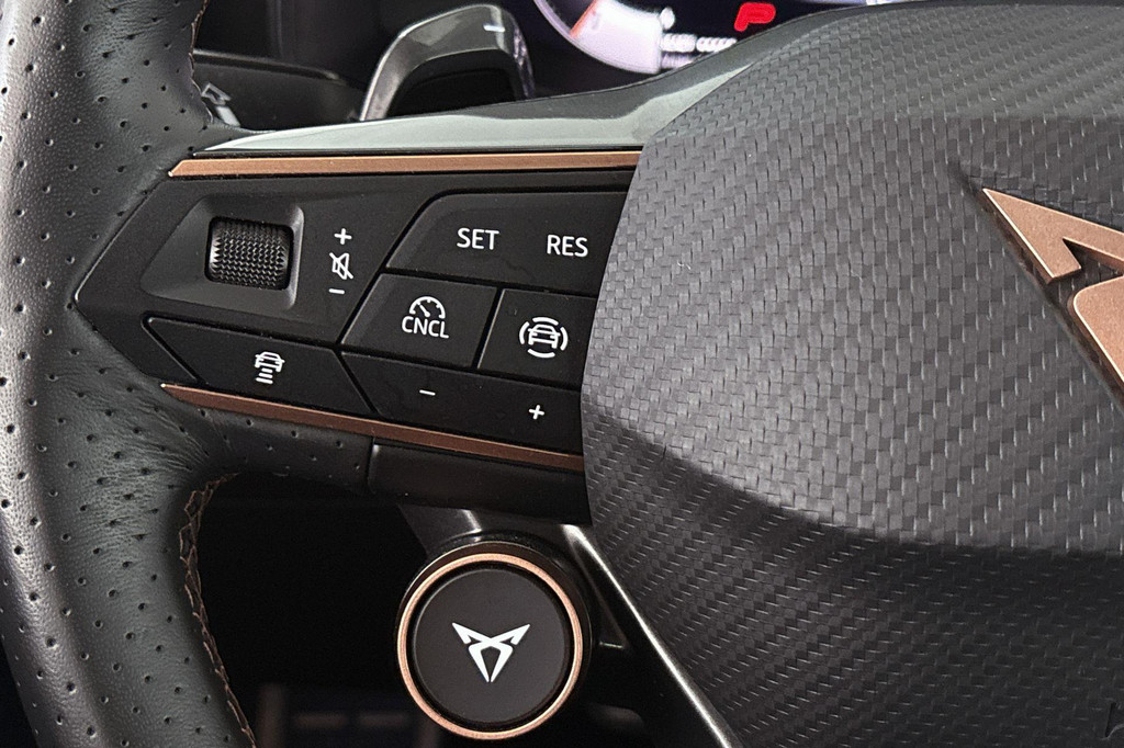 CUPRA Leon Sportstourer (KSV36V) met abonnement