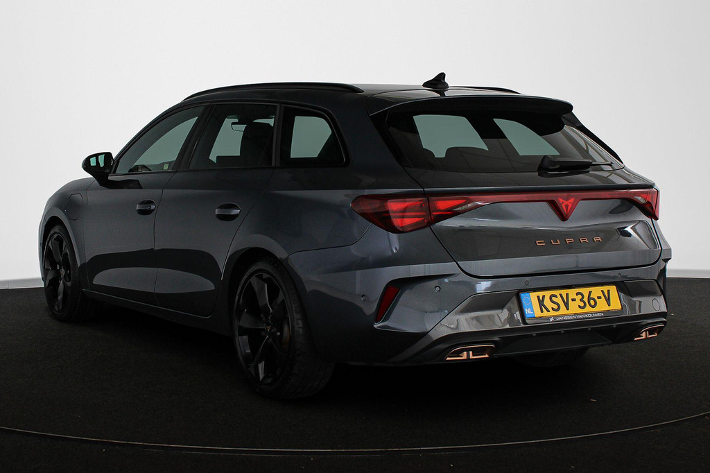 CUPRA Leon Sportstourer (KSV36V) met abonnement