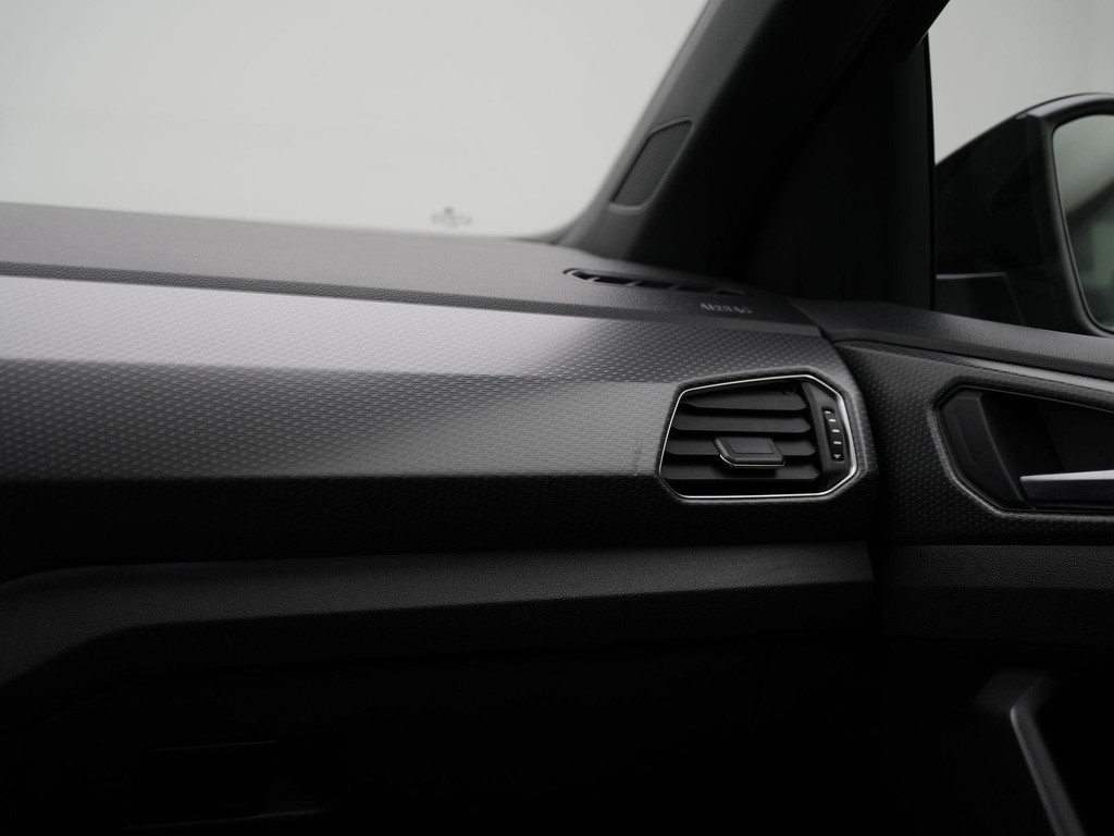 Volkswagen T-Cross (KTZ33T) met abonnement