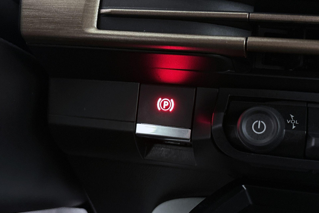 Lancia Ypsilon (HXF18L) met abonnement