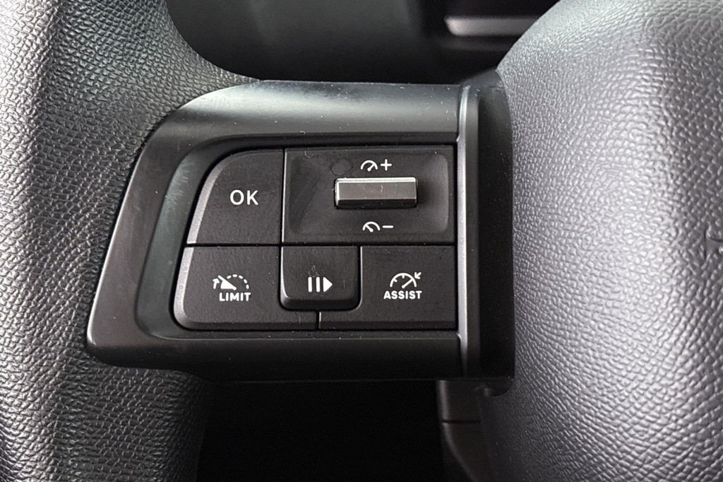 Citroën Ë-C4 (N572DS) met abonnement