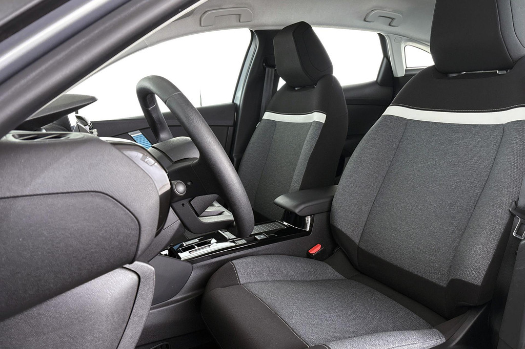 Citroën Ë-C4 (N572DS) met abonnement
