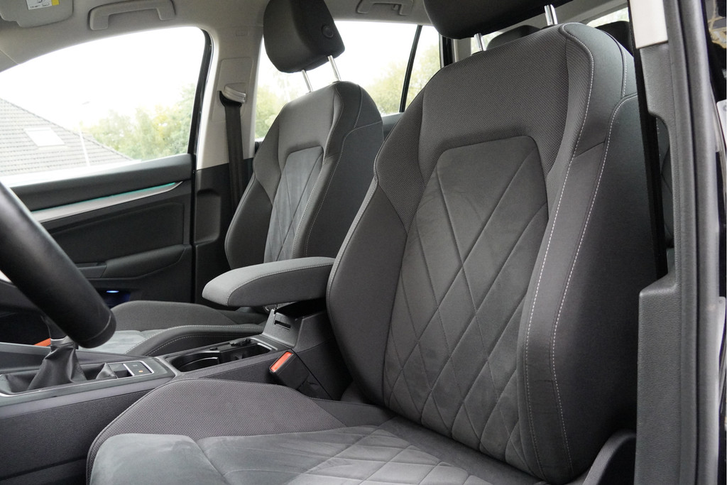 Volkswagen GOLF Variant (N566NZ) met abonnement