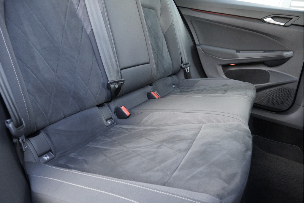 Volkswagen GOLF Variant (N566NZ) met abonnement