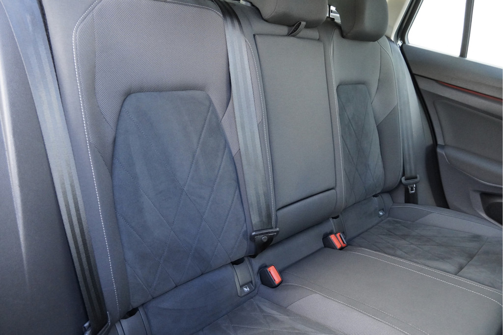 Volkswagen GOLF Variant (N566NZ) met abonnement
