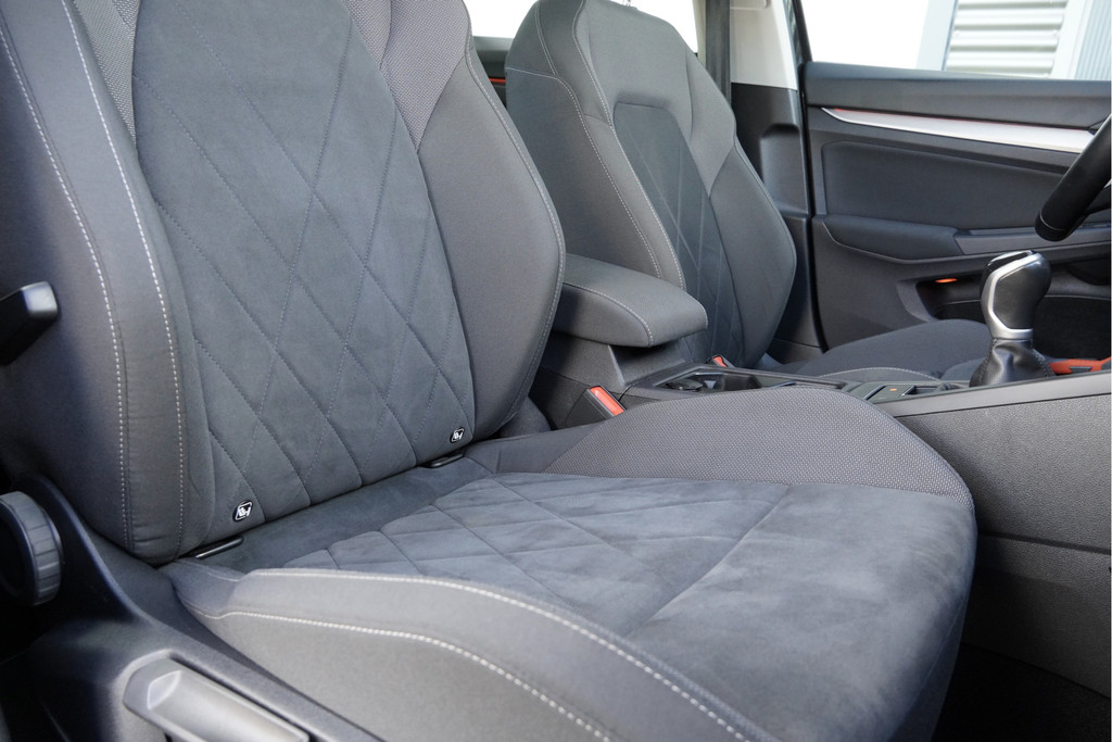 Volkswagen GOLF Variant (N566NZ) met abonnement