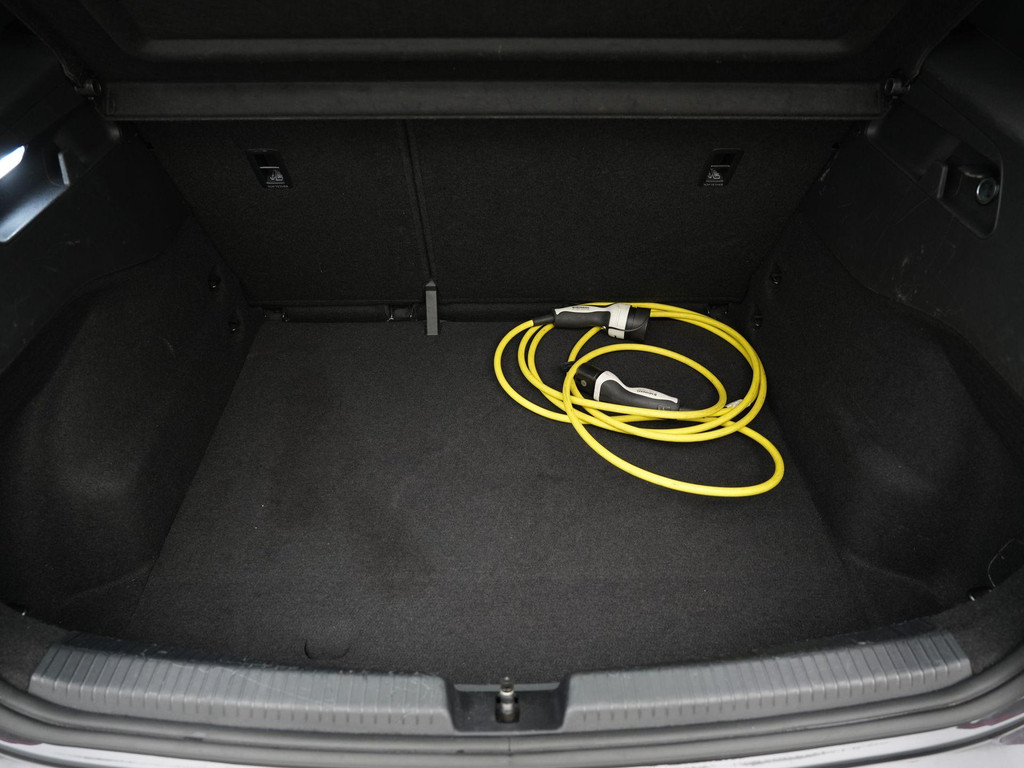 Volkswagen ID.3 (S528KL) met abonnement
