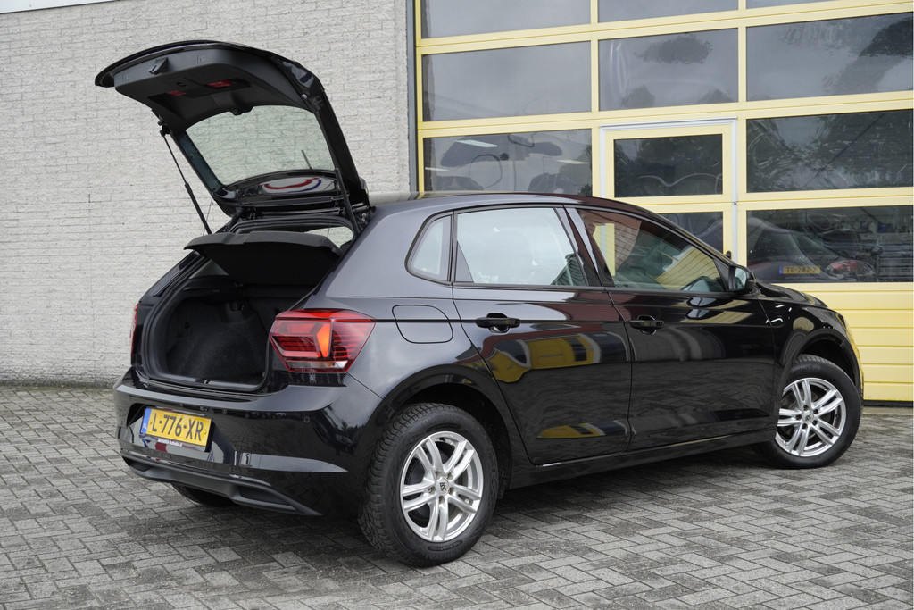 Volkswagen Polo (L776XR) met abonnement