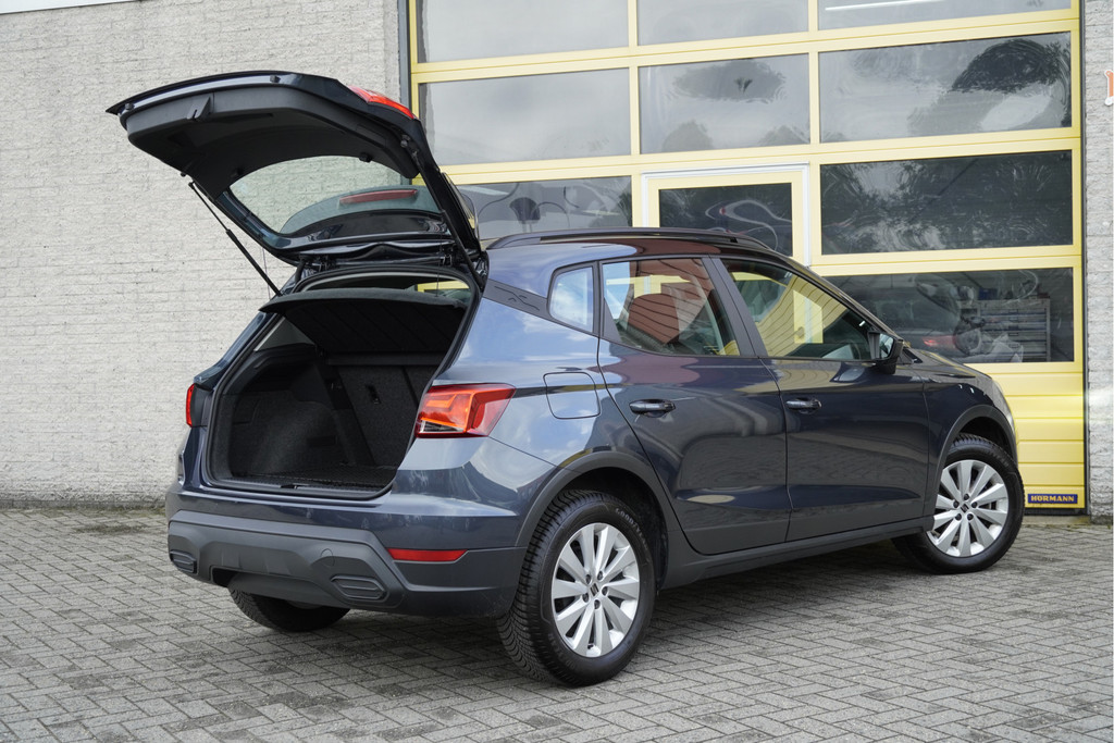Seat Arona (S399HV) met abonnement
