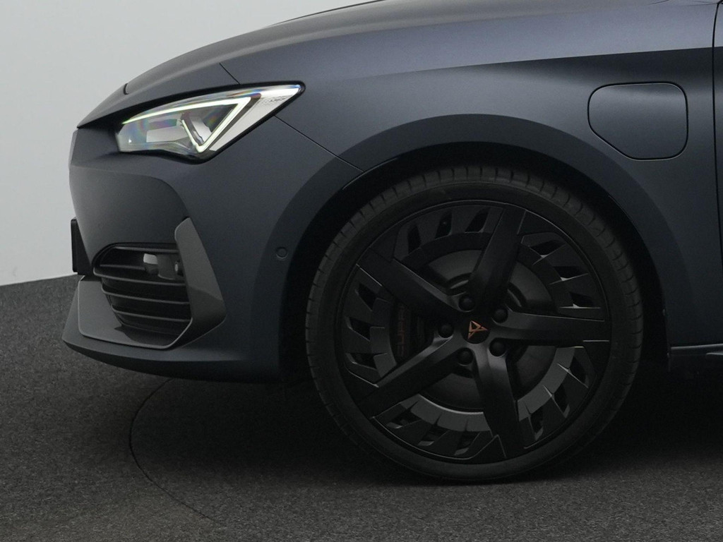 CUPRA Leon Sportstourer (KXD78Z) met abonnement