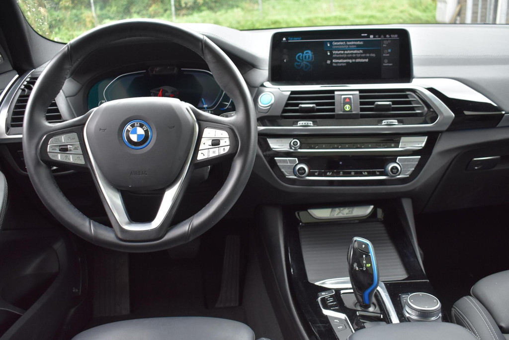 BMW iX3 (L279XH) met abonnement