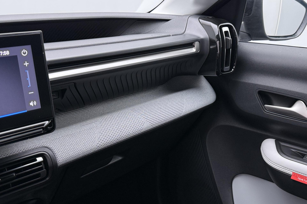 Citroën C3 (KPP47K) met abonnement