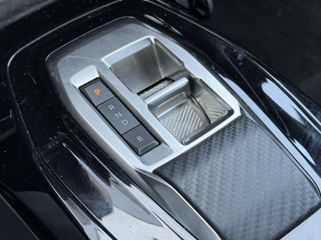 Peugeot e-2008 (T385ZS) met abonnement