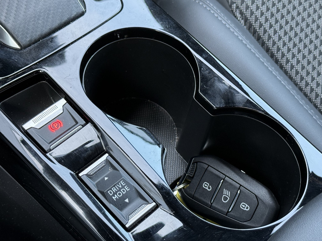 Peugeot e-2008 (T385ZS) met abonnement